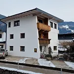 Appartement Roko *