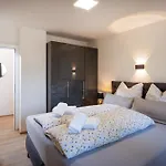 Appartement Roko *