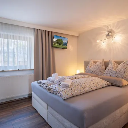 Apartment Roko *