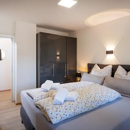 Apartment Roko *